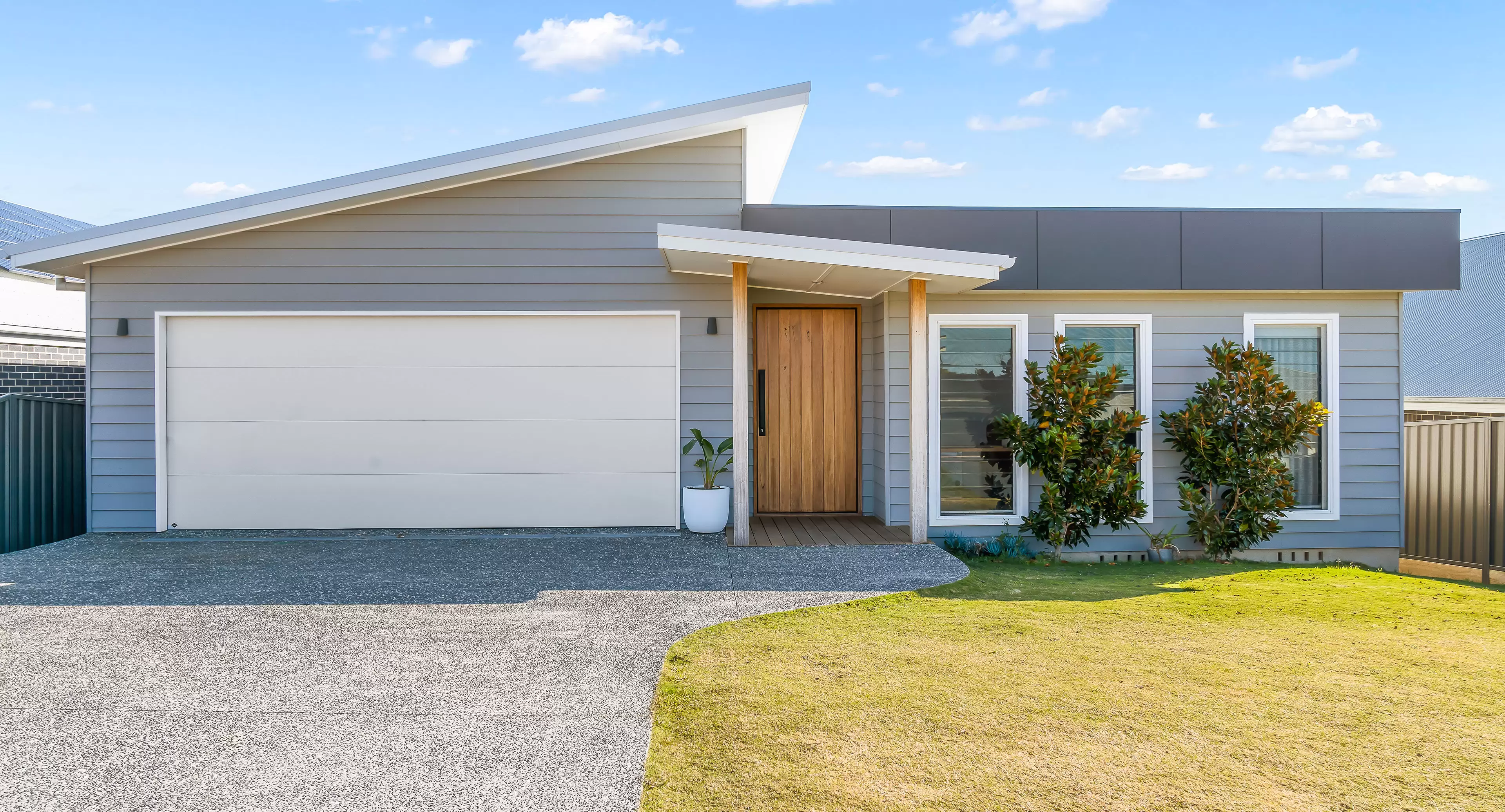 Brand New Home in Dolphin Point Estate